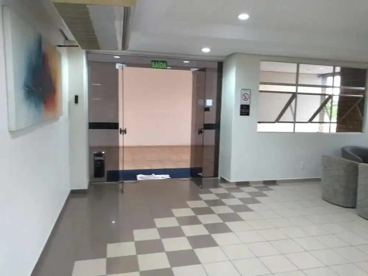 Victoria Plaza Hotel