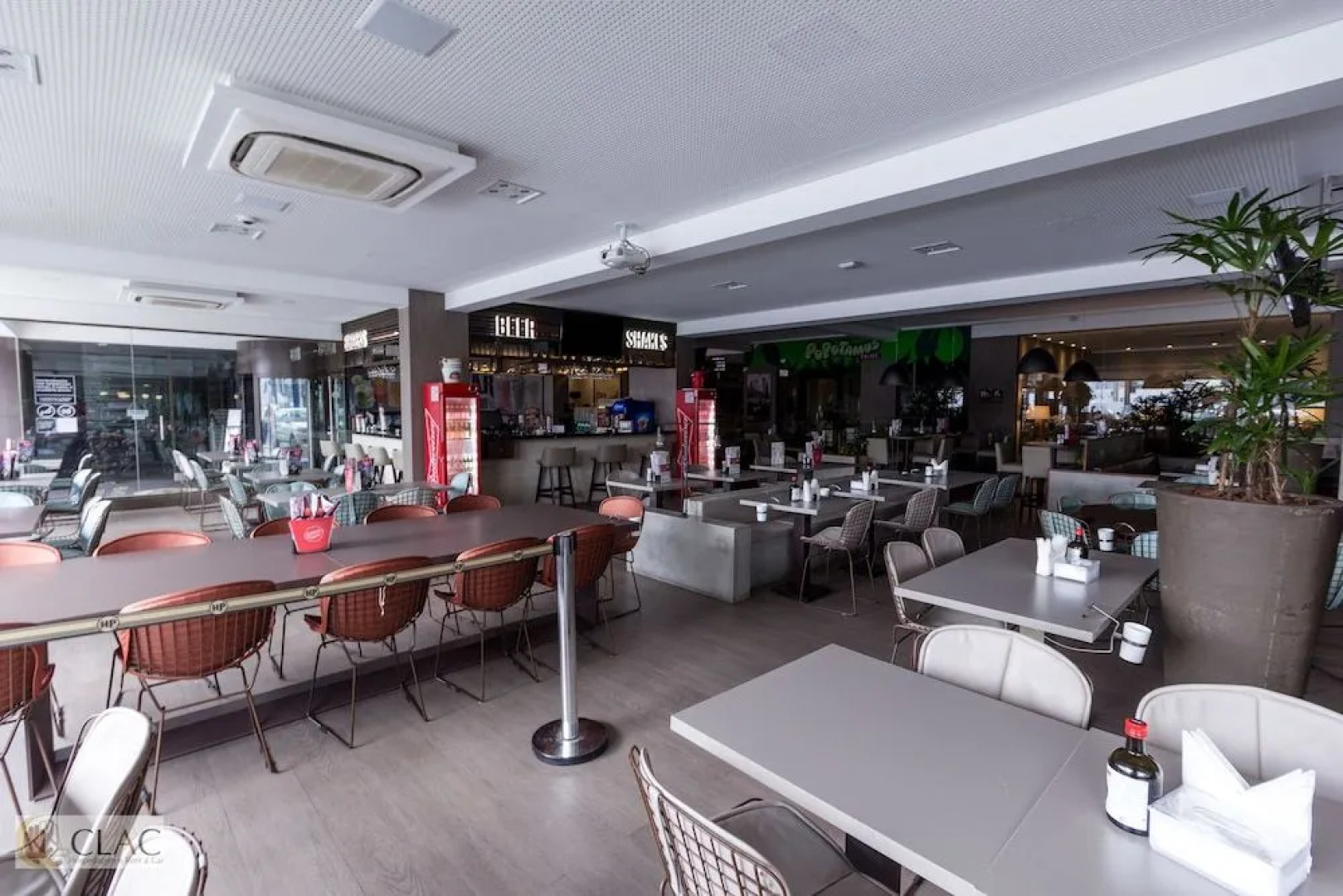 Holandas Prime Shopping Residence