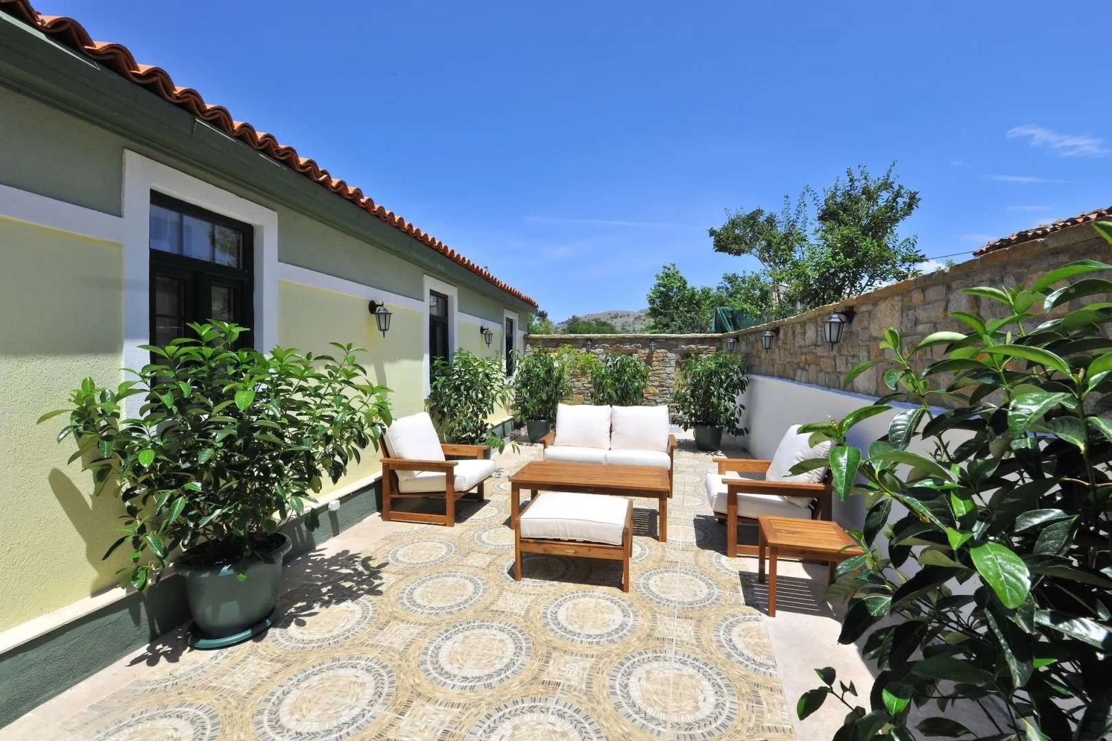 Petrino Gokceada Hotel & Kitchen