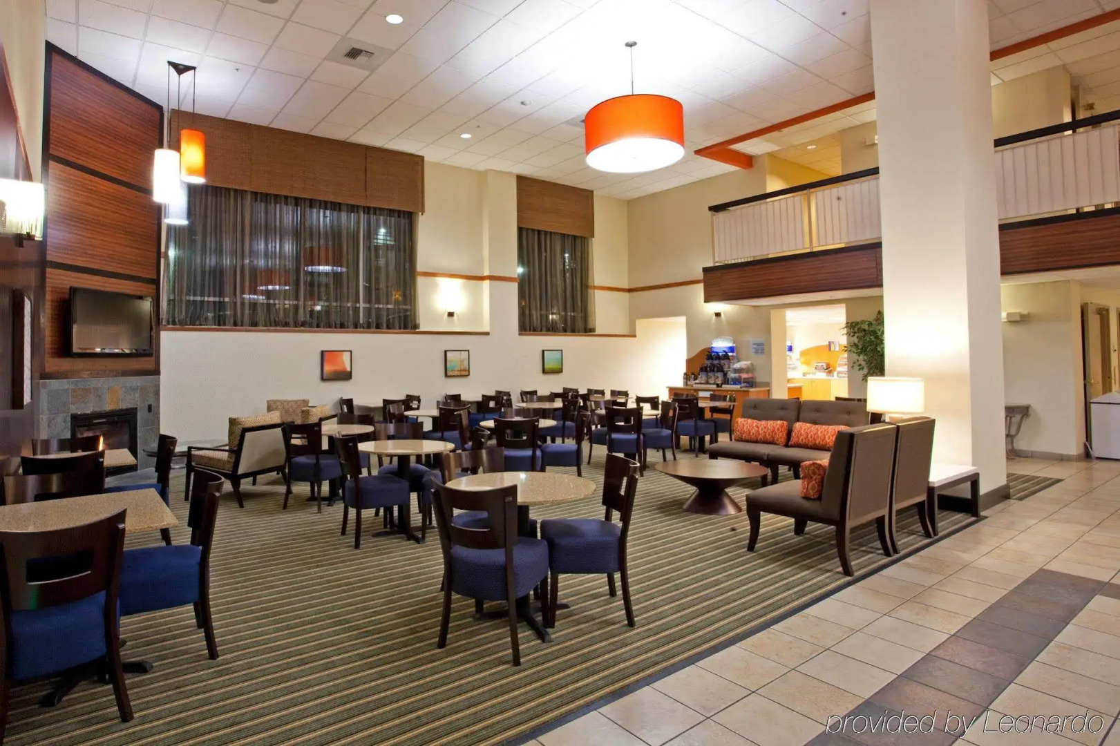 Holiday Inn Express Hotel & Suites SeaTac by IHG