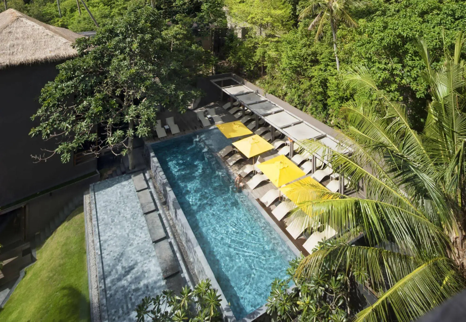 Beach Club by Haad Tien