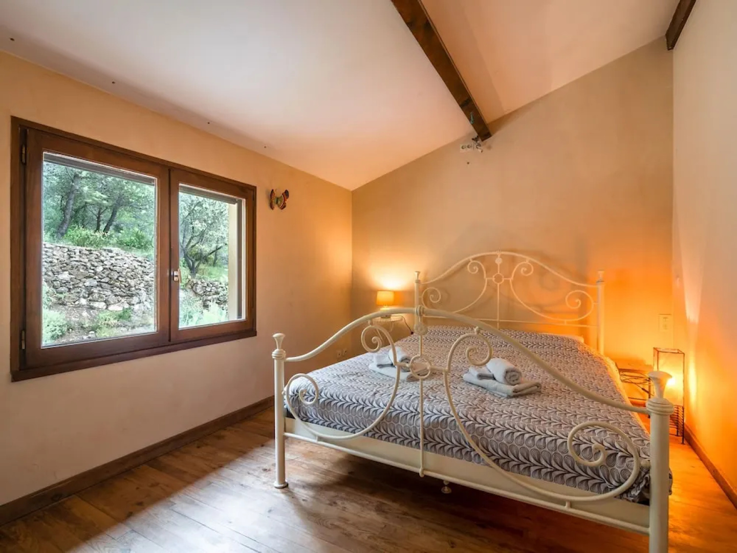 Appealing Villa in Cébazan With Private Swimming Pool
