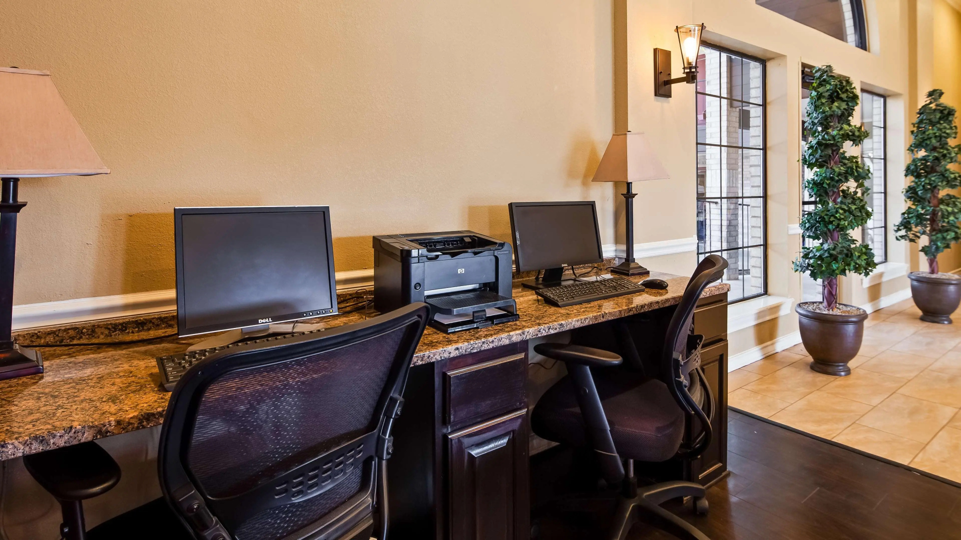 SureStay Plus by Best Western San Antonio Fiesta Inn