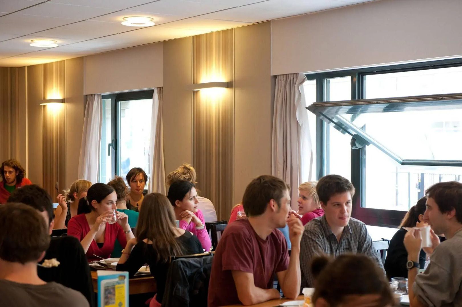 Sleep Well Youth Hostel