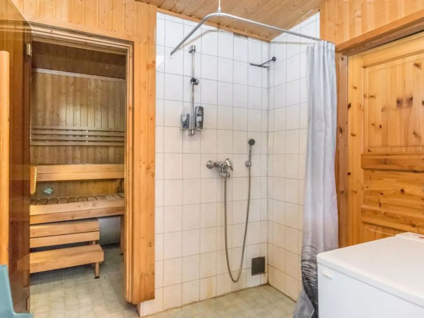 House Tallukka Pertunmaa