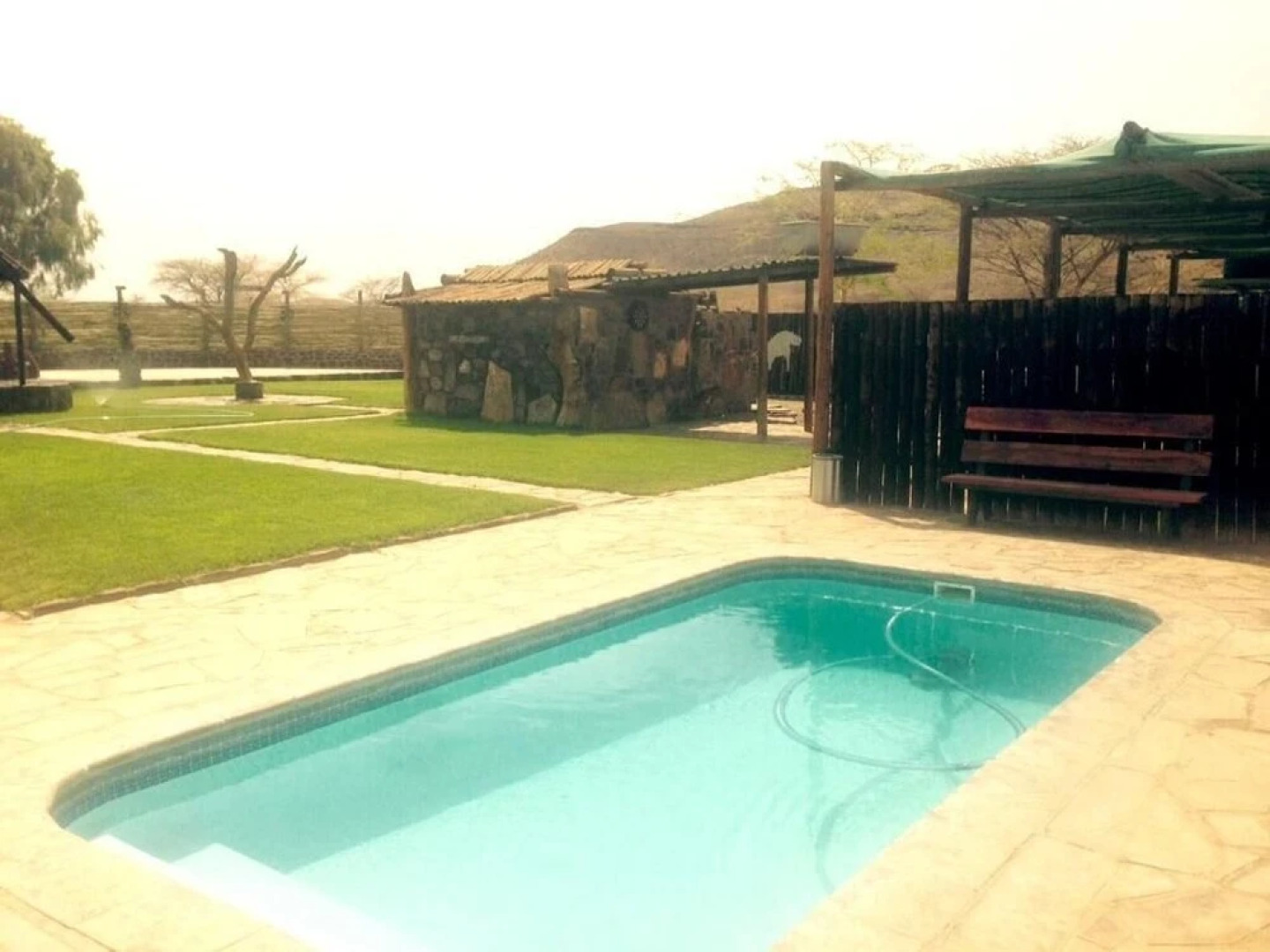 Tsauchab River Lodge