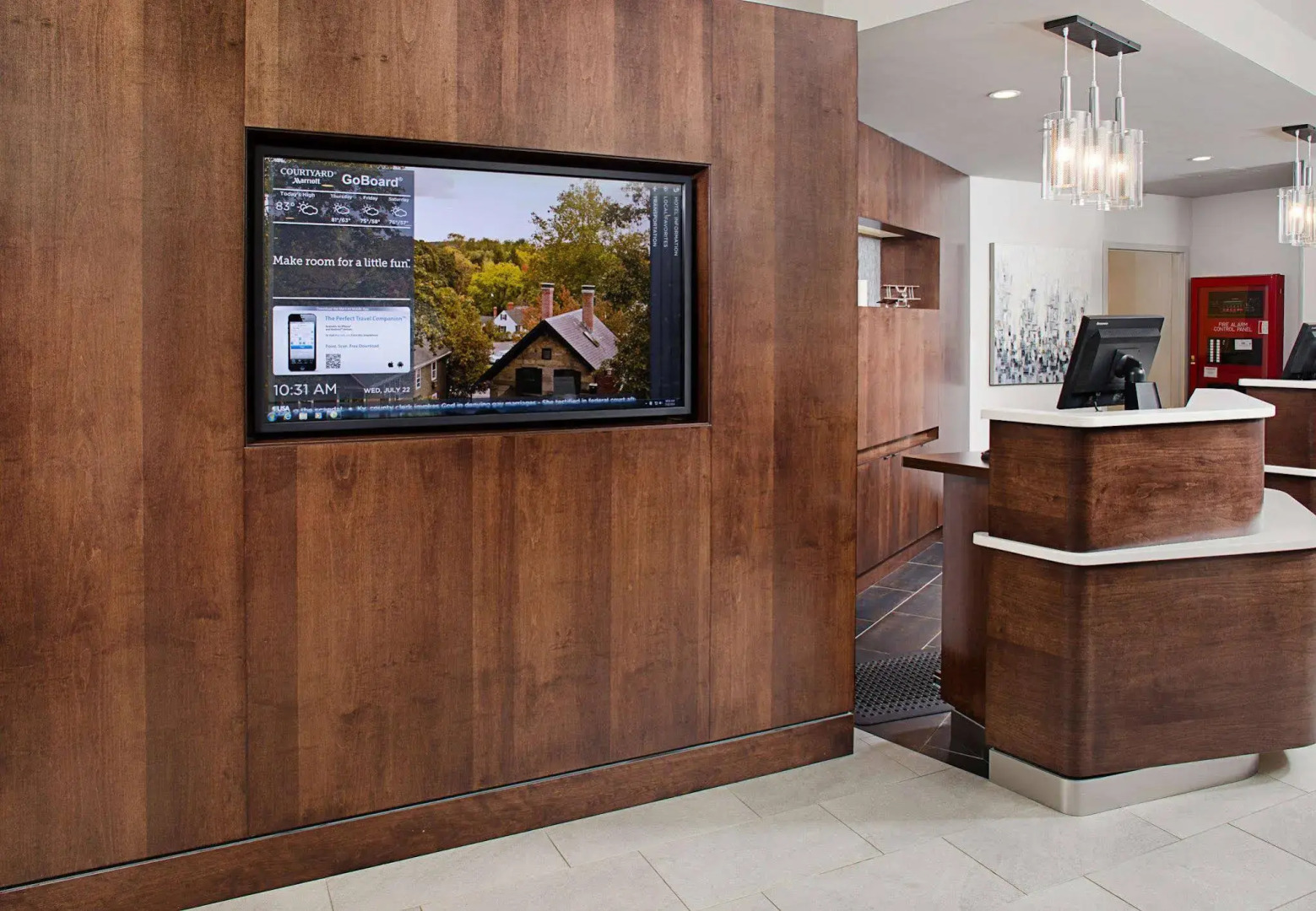 Courtyard by Marriott Manchester - Boston Regional Airport