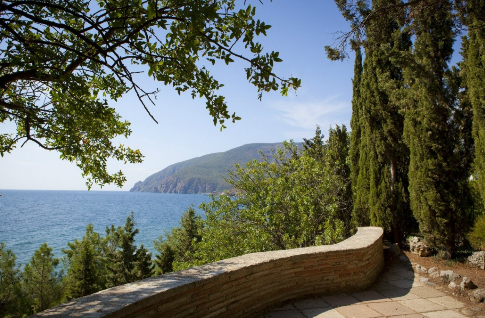 Курортный отель Ателика Карасан 2**