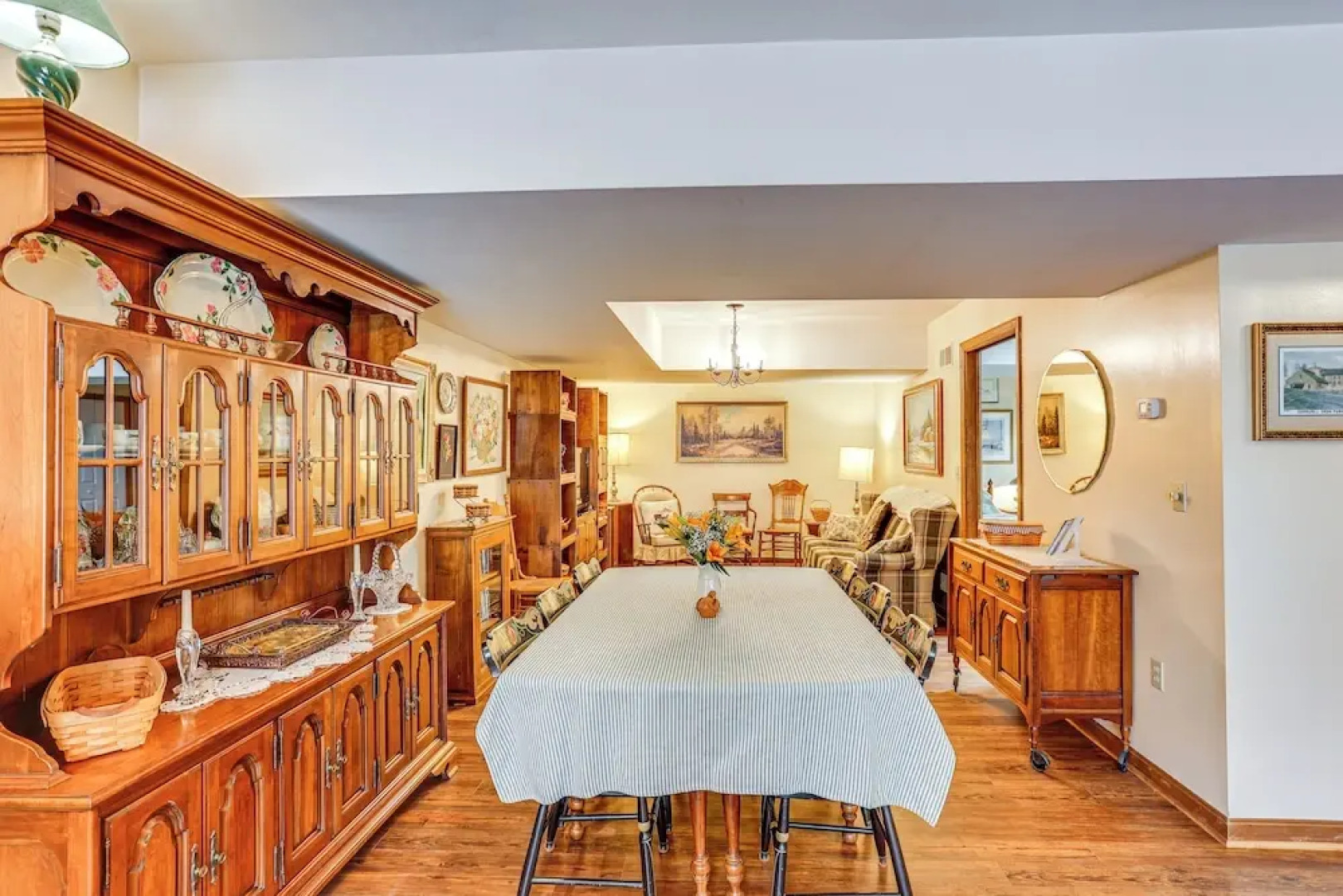 Charming Apartment w/ Yard & Beautiful Gardens!