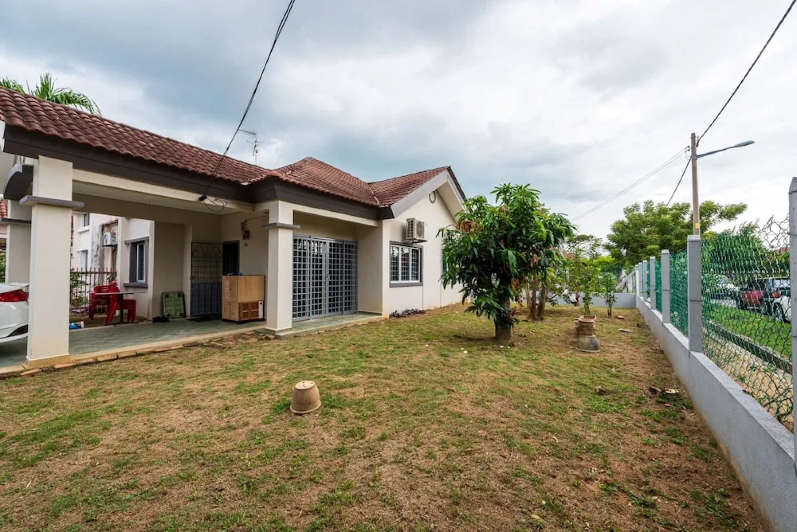 Corner 3BR Landed House at Sepang