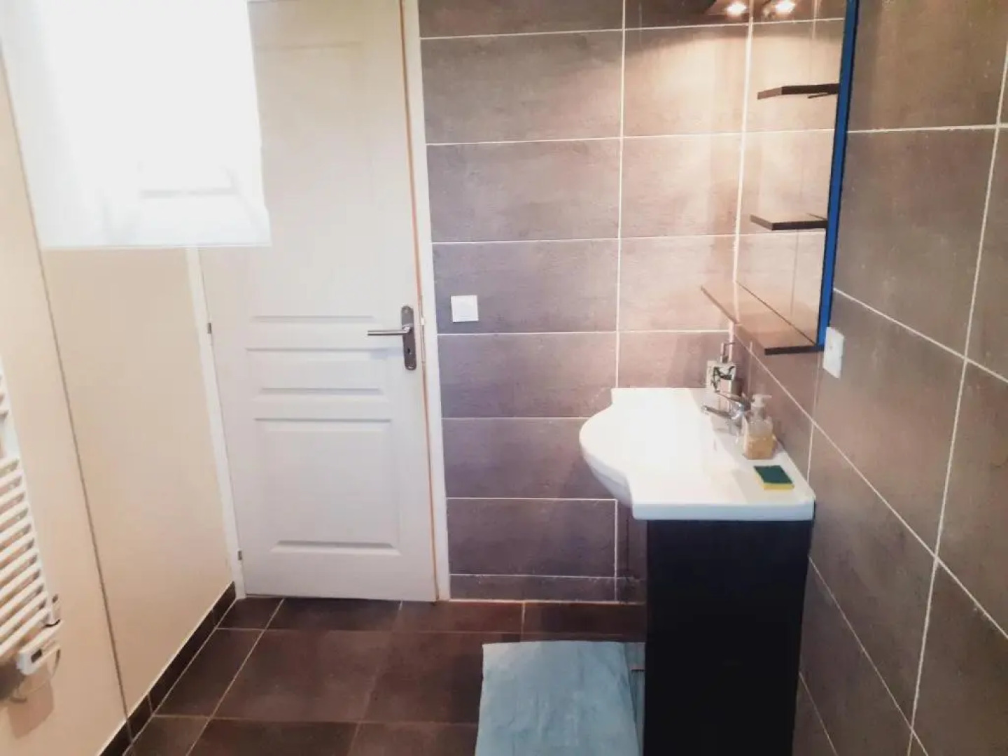 ViLLA NEUVE 115m2 ,TOUT CONFORT AVEC PiSCiNE Chauffée-JARDiNET BASSiN ARCACHON