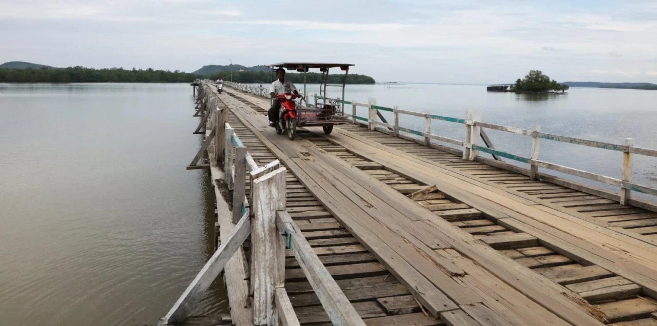 Penguin Hotel Kawthaung