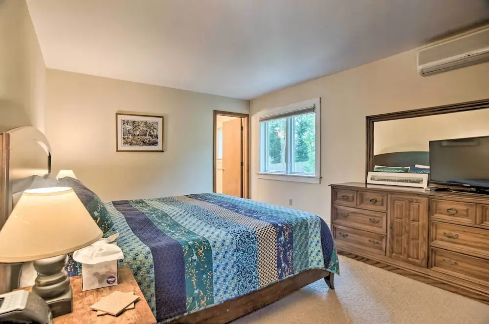 Vineyard Gem < 2 Mi to Beach & Oak Bluffs!