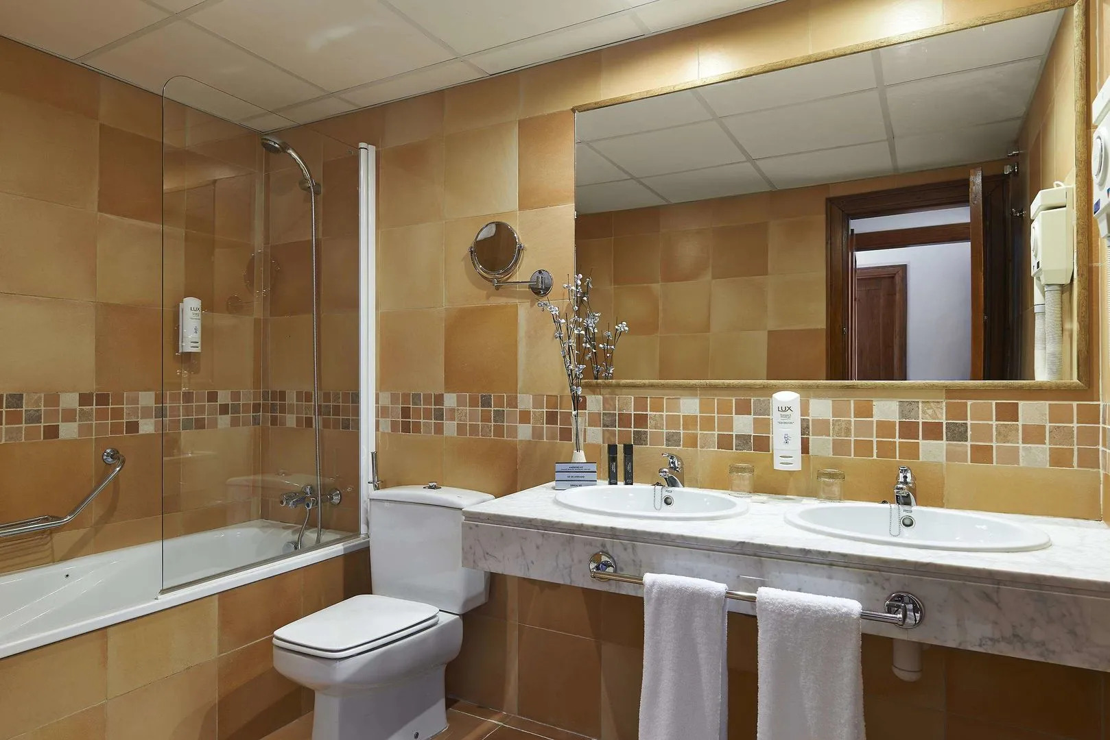 Sol Apartamentos Blanheu