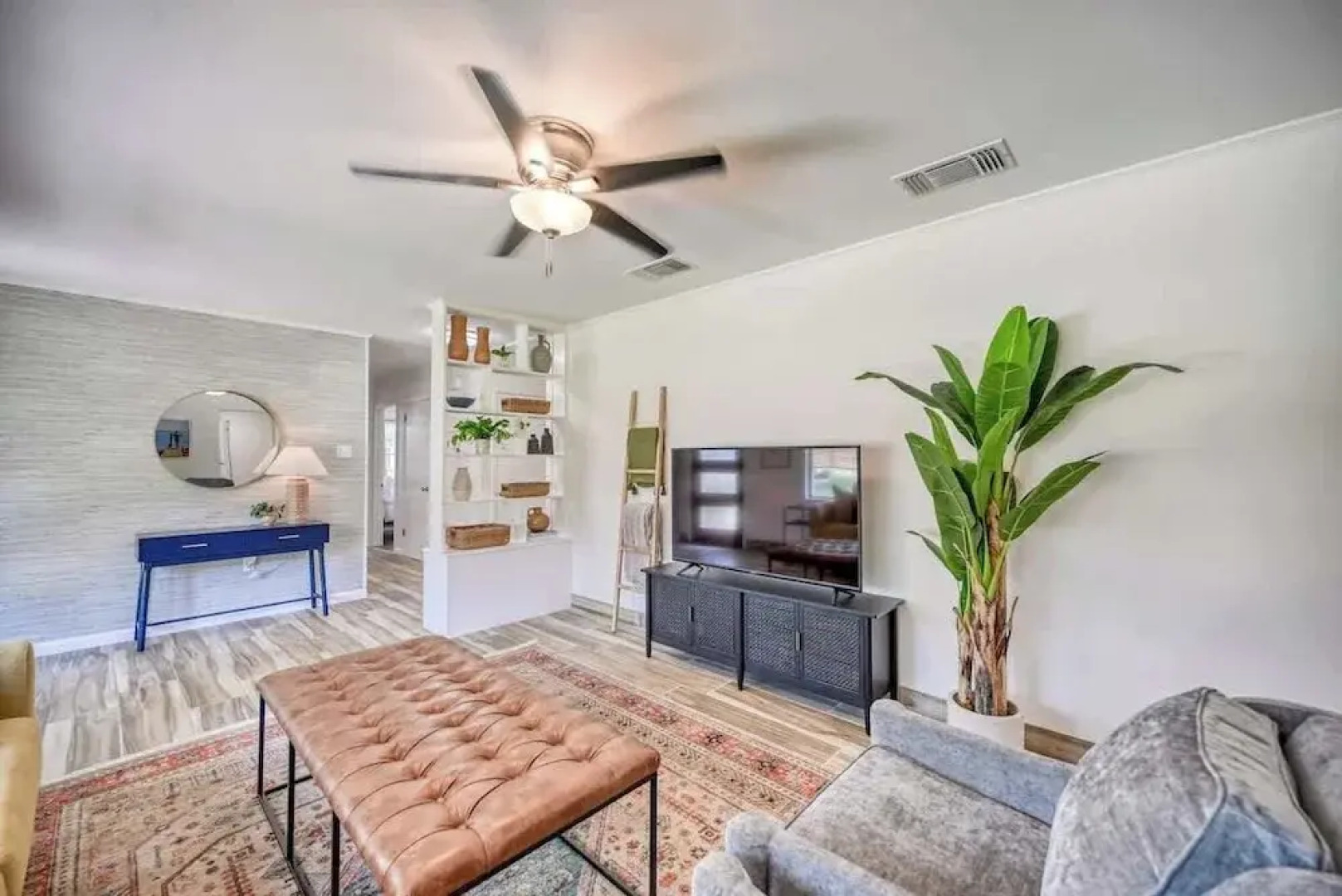 Luxury Lakefront Oasis With Boat Dock-firepit