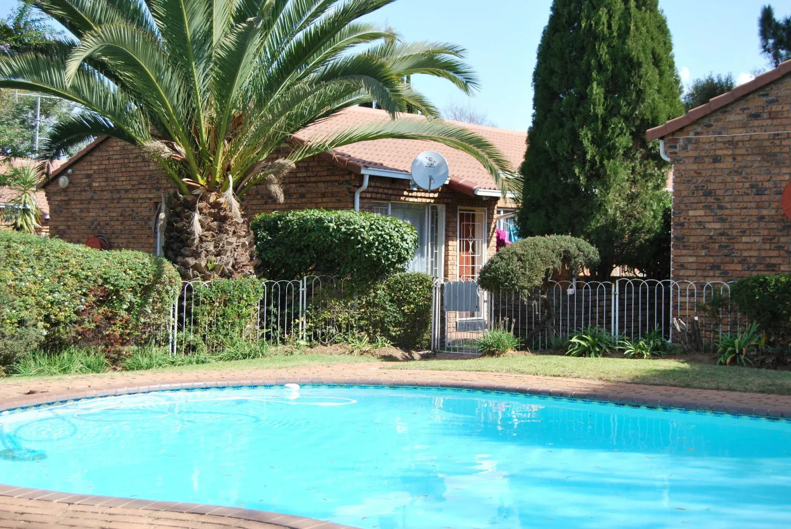 Sunward Park Guest House & Conference Centre