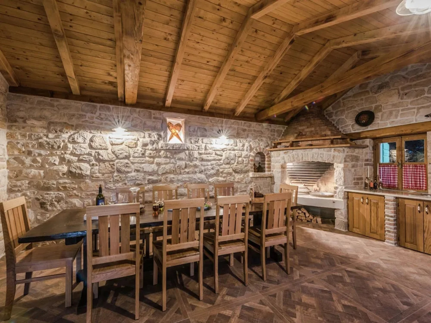 Villa in Sukosan With Pool Near the Sea