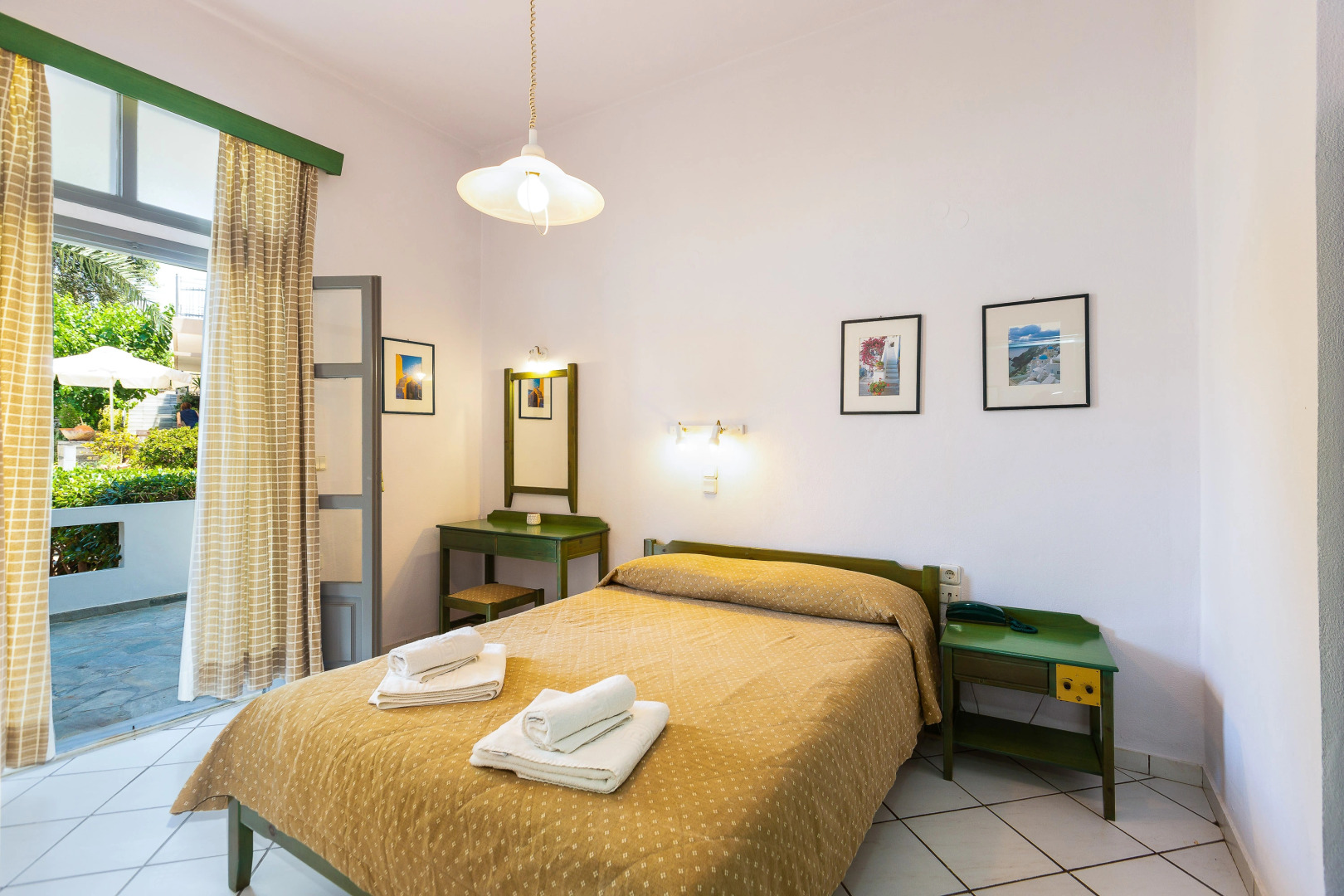 Philoxenia Apartments