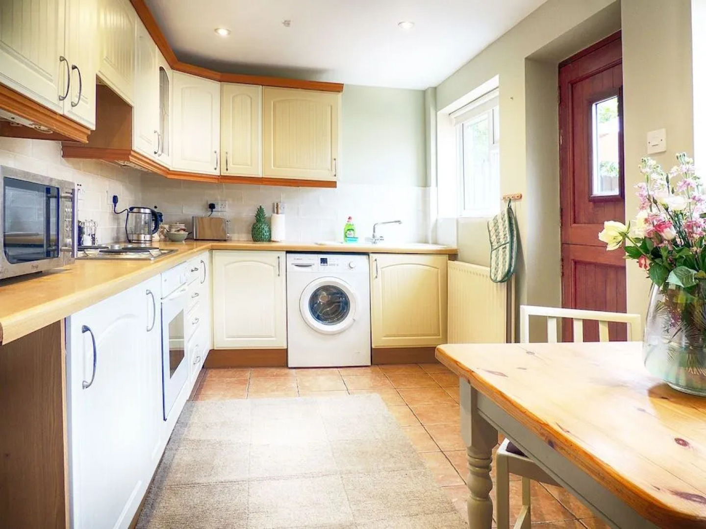 The Lansdowne Cottage