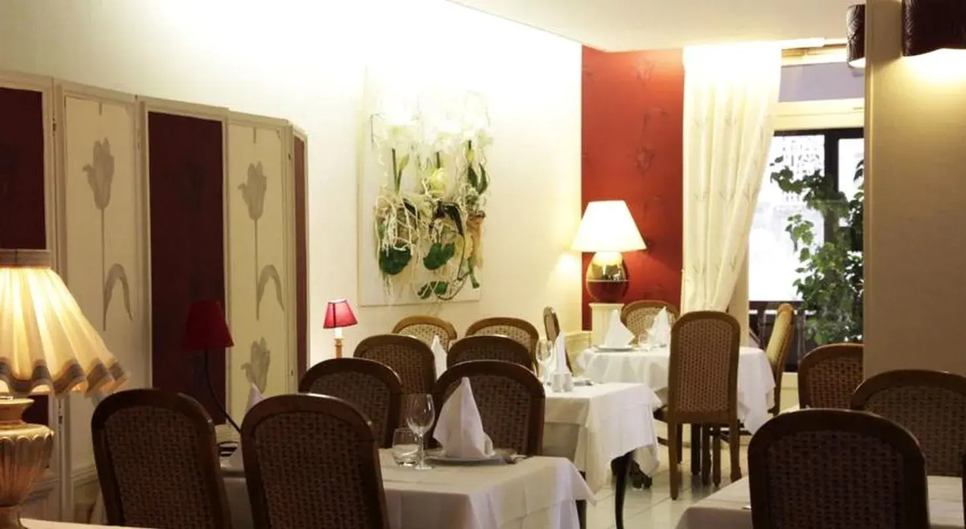 Logis Hotel Au Puits Enchante