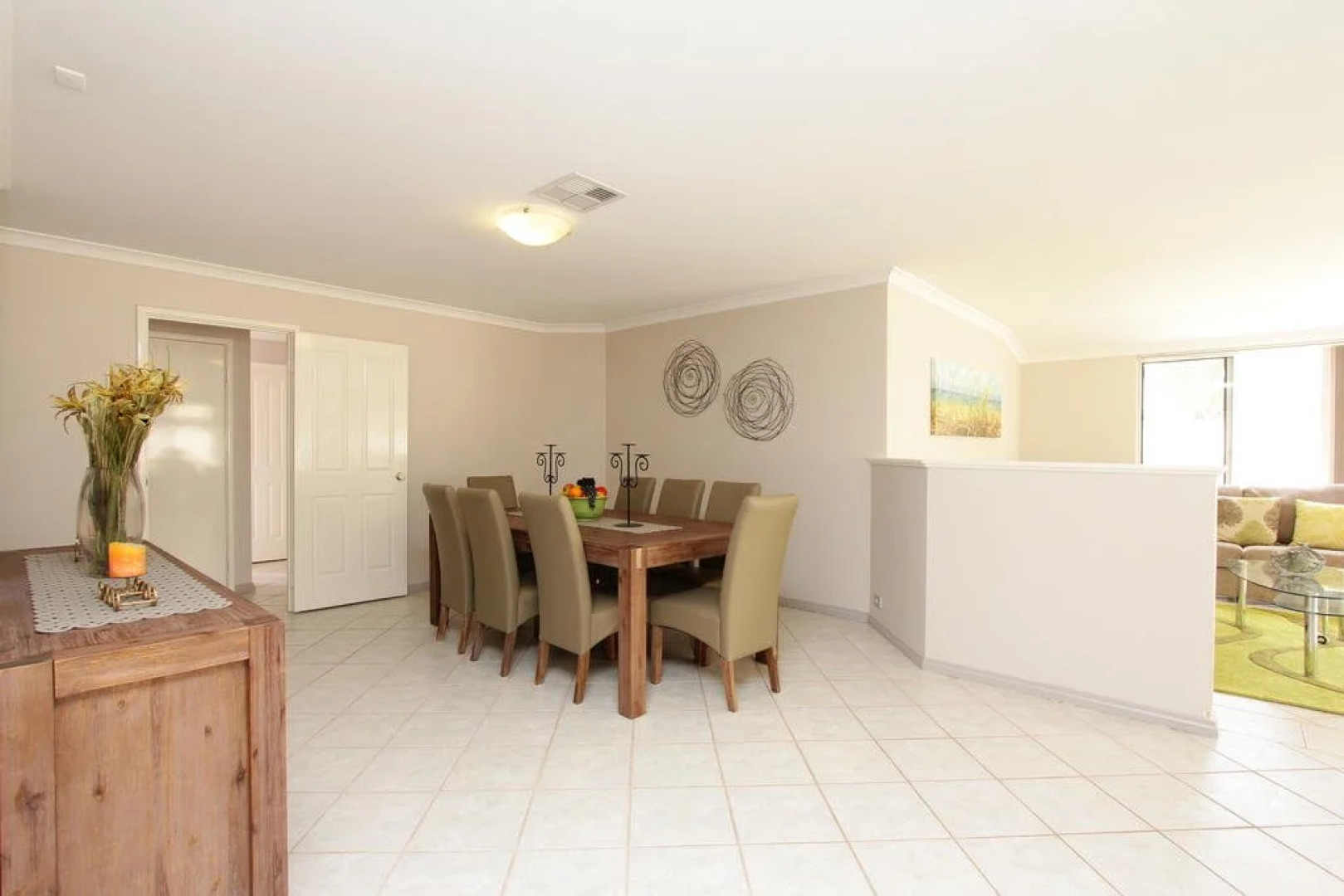 Adare House - Perth Holiday Homes