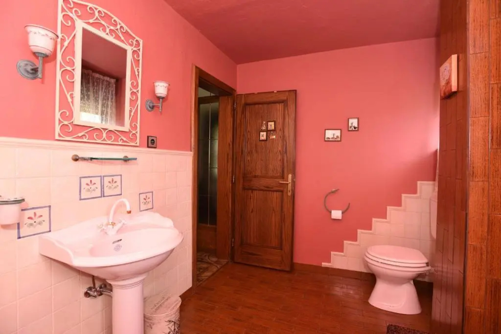 LakeView Apartment