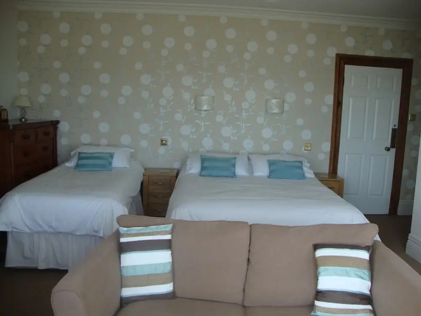 Glanllifon Bed and Breakfast