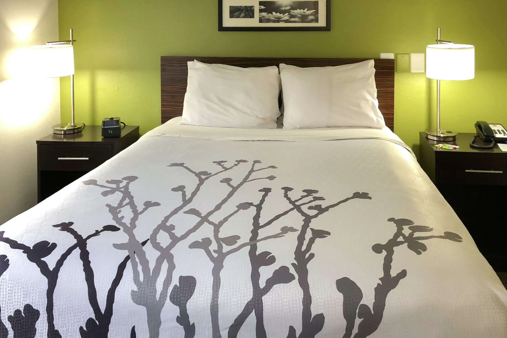 Days Inn by Wyndham McDonough