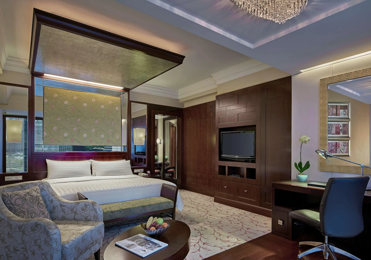 Отель Futian Shangri-La Shenzhen