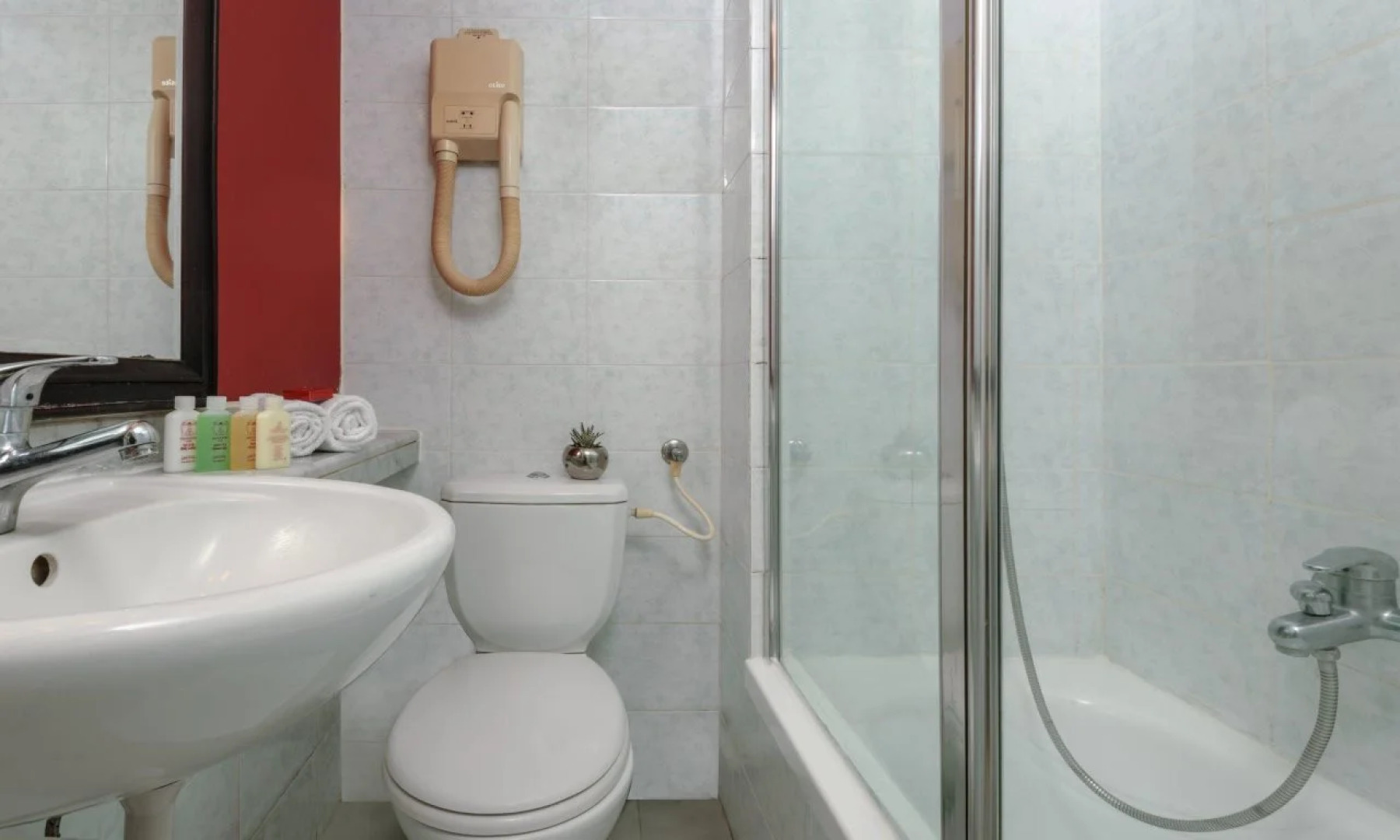 Leonardo Beach Tel Aviv