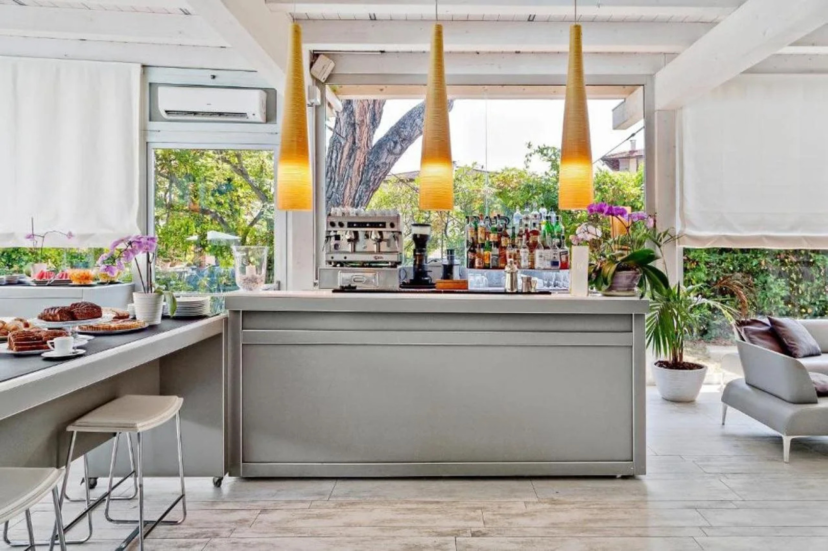 Отель Italiana Hotels Florence