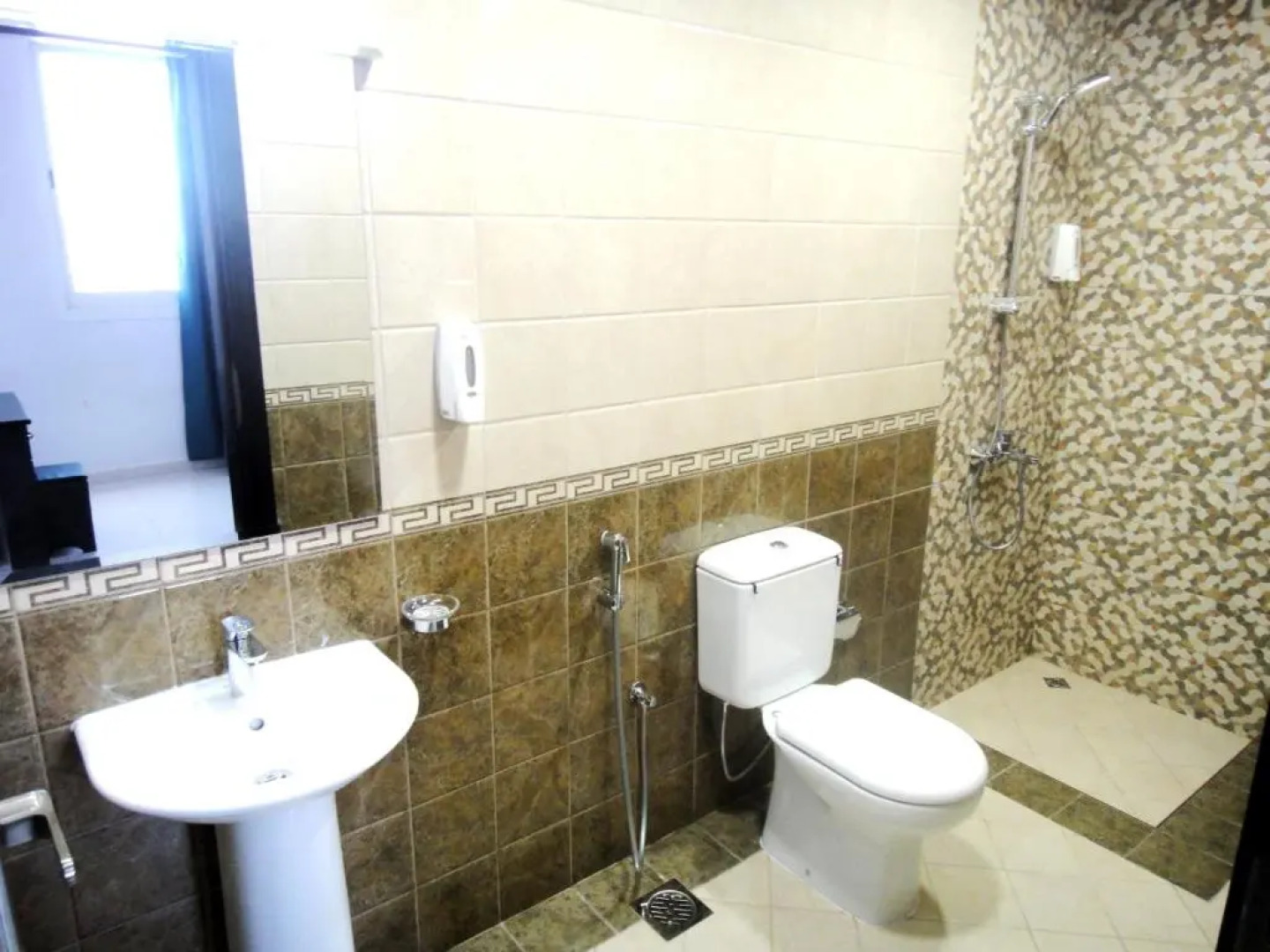 Al Badaa Star Residence - Home Stay