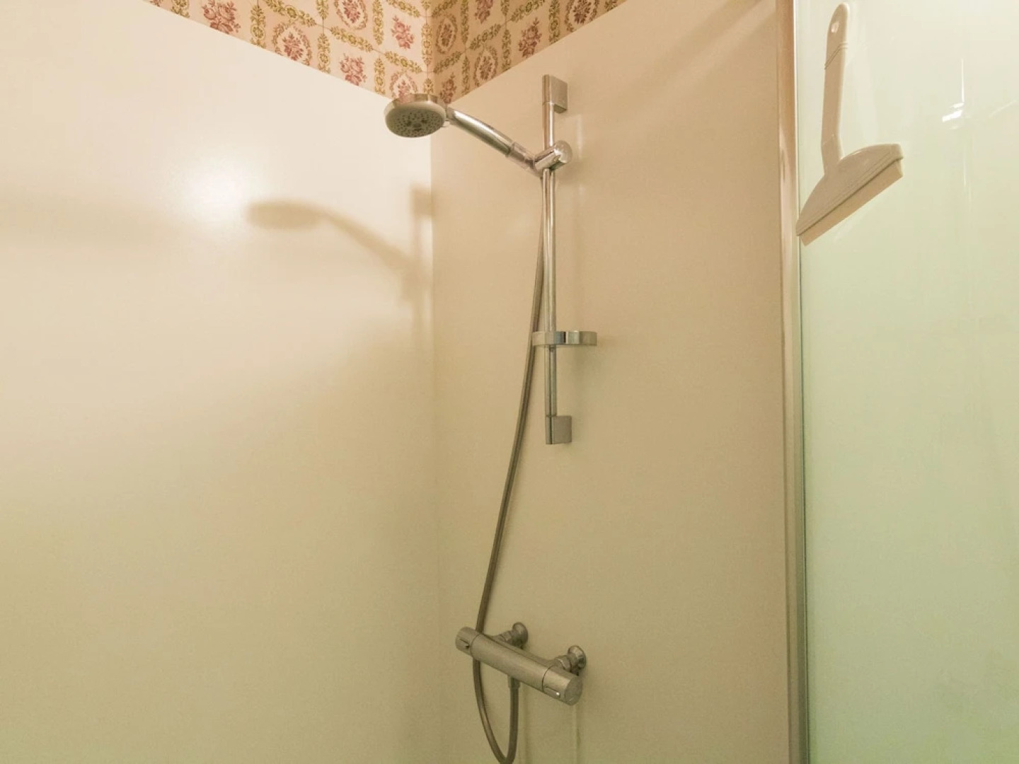 Charming Mansion in Brouchaud With Swimming Pool