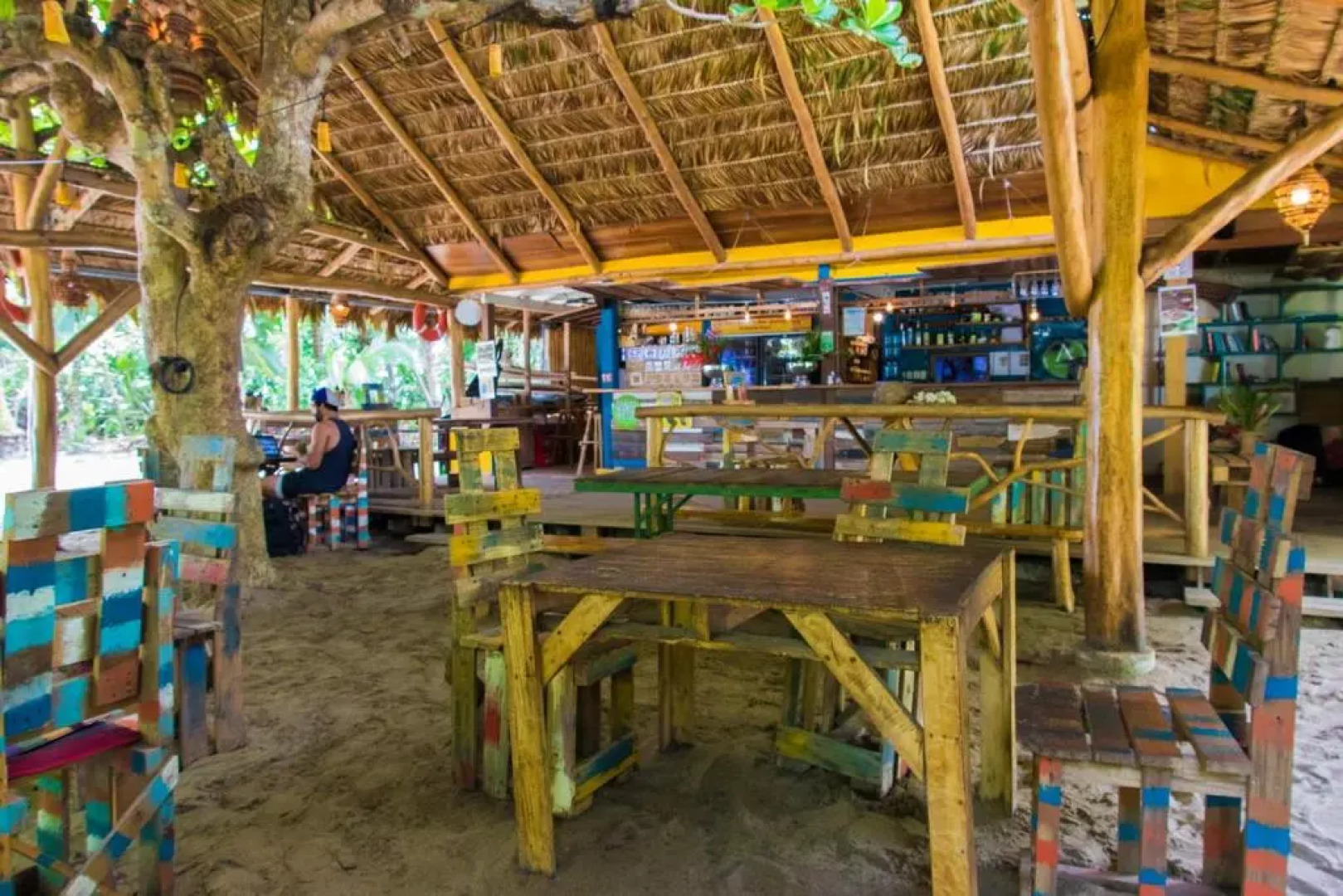 Playa 506 Beachfront Hostel