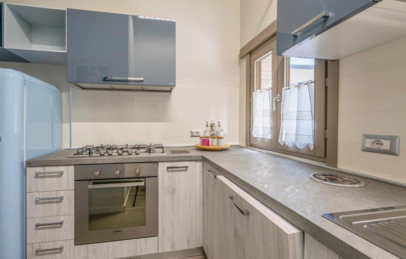 Nice Home in Orte With Outdoor Swimming Pool, Internet and 2 Bedrooms