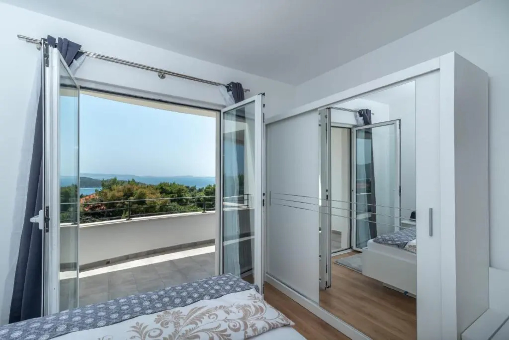 Villa Confido Luxury Apartment 01