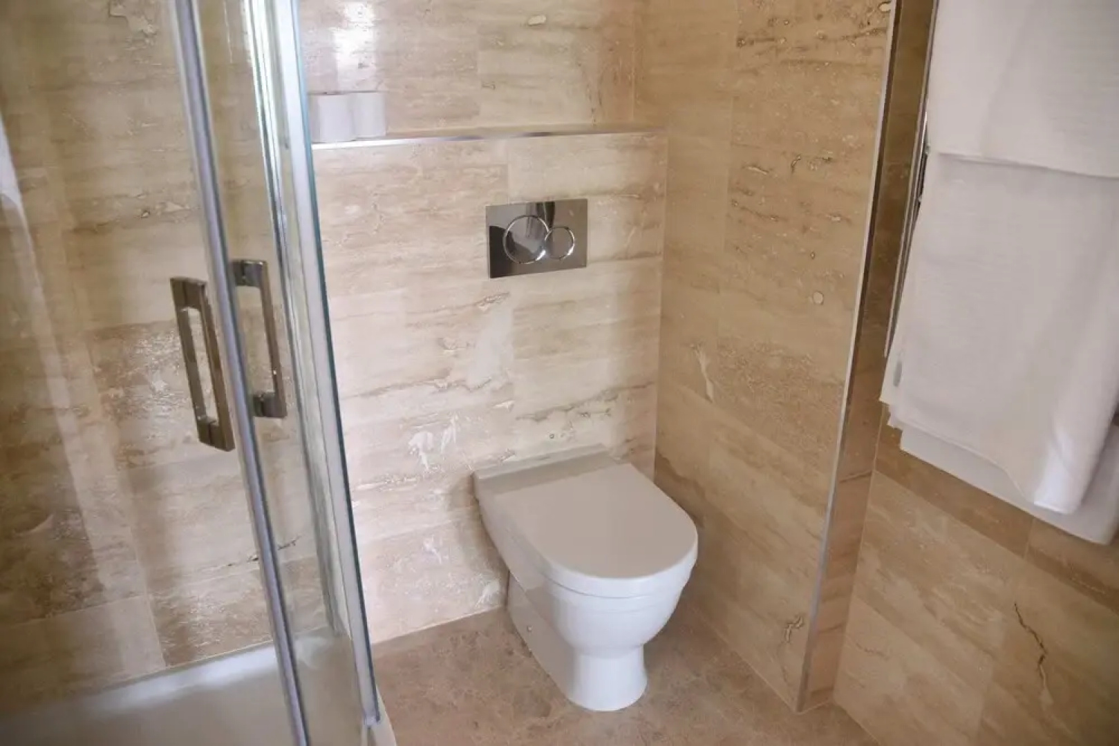 Luxury 2 Bedroom Apartment