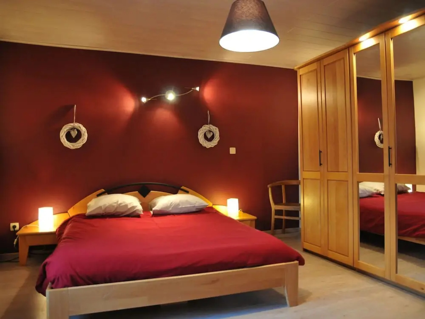 Cosy And Comfortable Village House With Sunny Garden In The Village Of Erezee