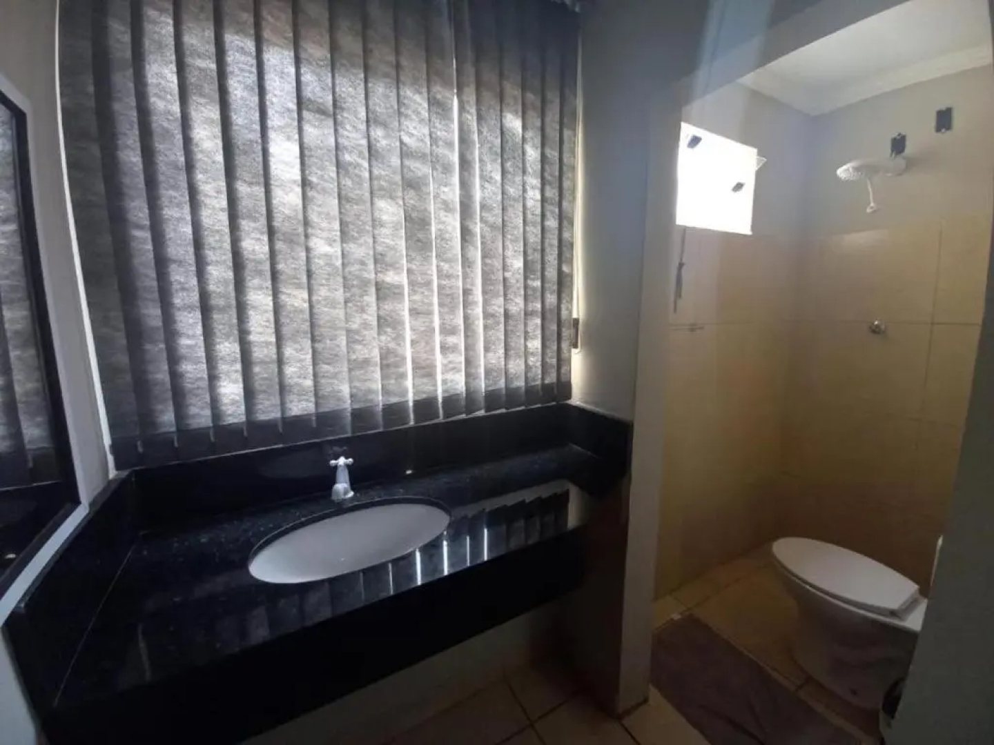 Assis Hotel
