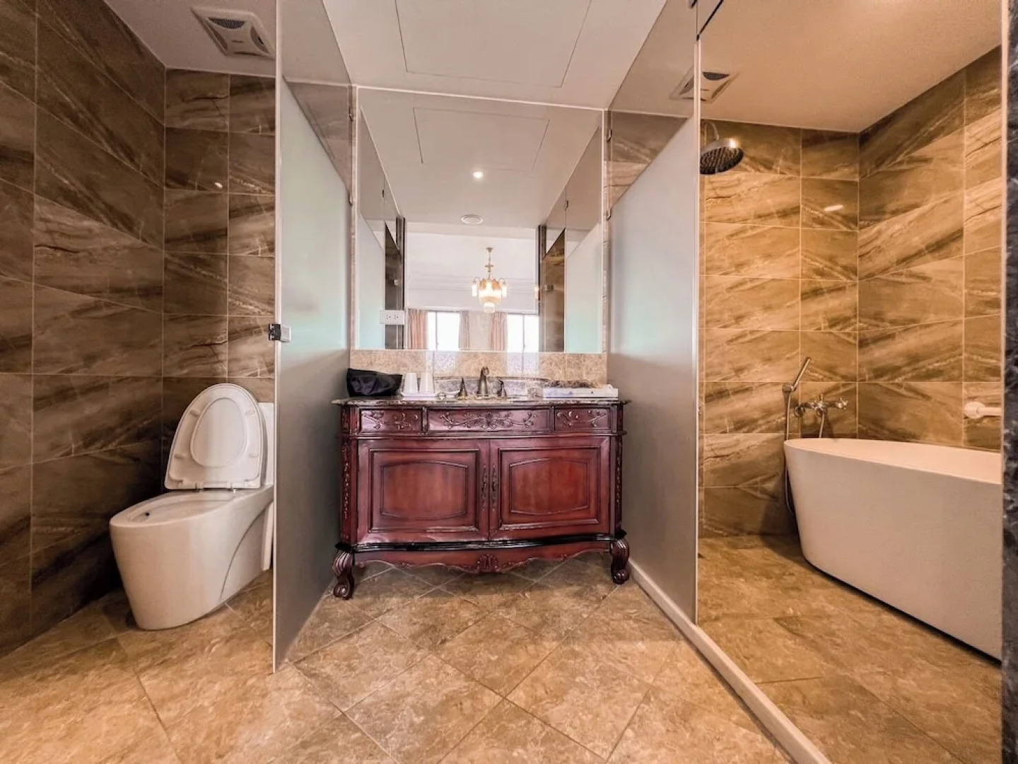 Hotel Buwanrer Garden Number 6