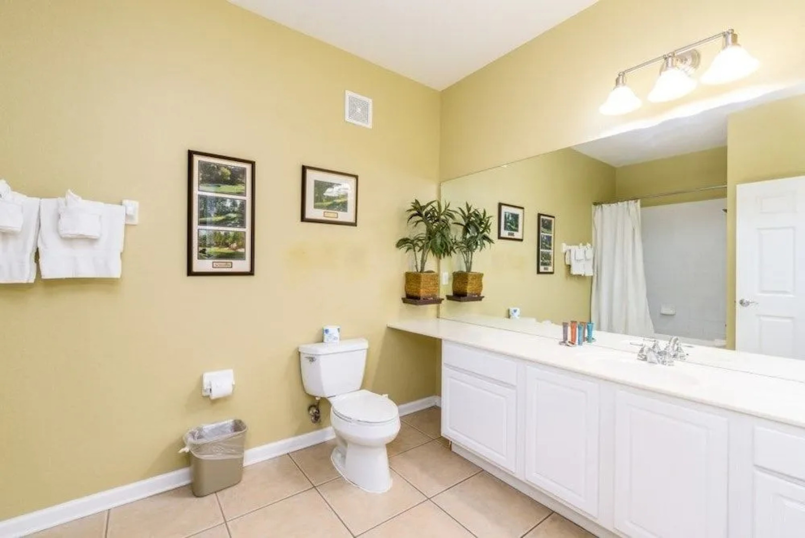 4862 Cayview Ave #410 - 3 Br condo by RedAwning