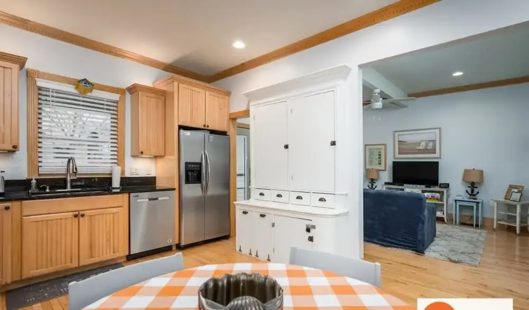 Lake Life Getaway - Condo Near Downtown