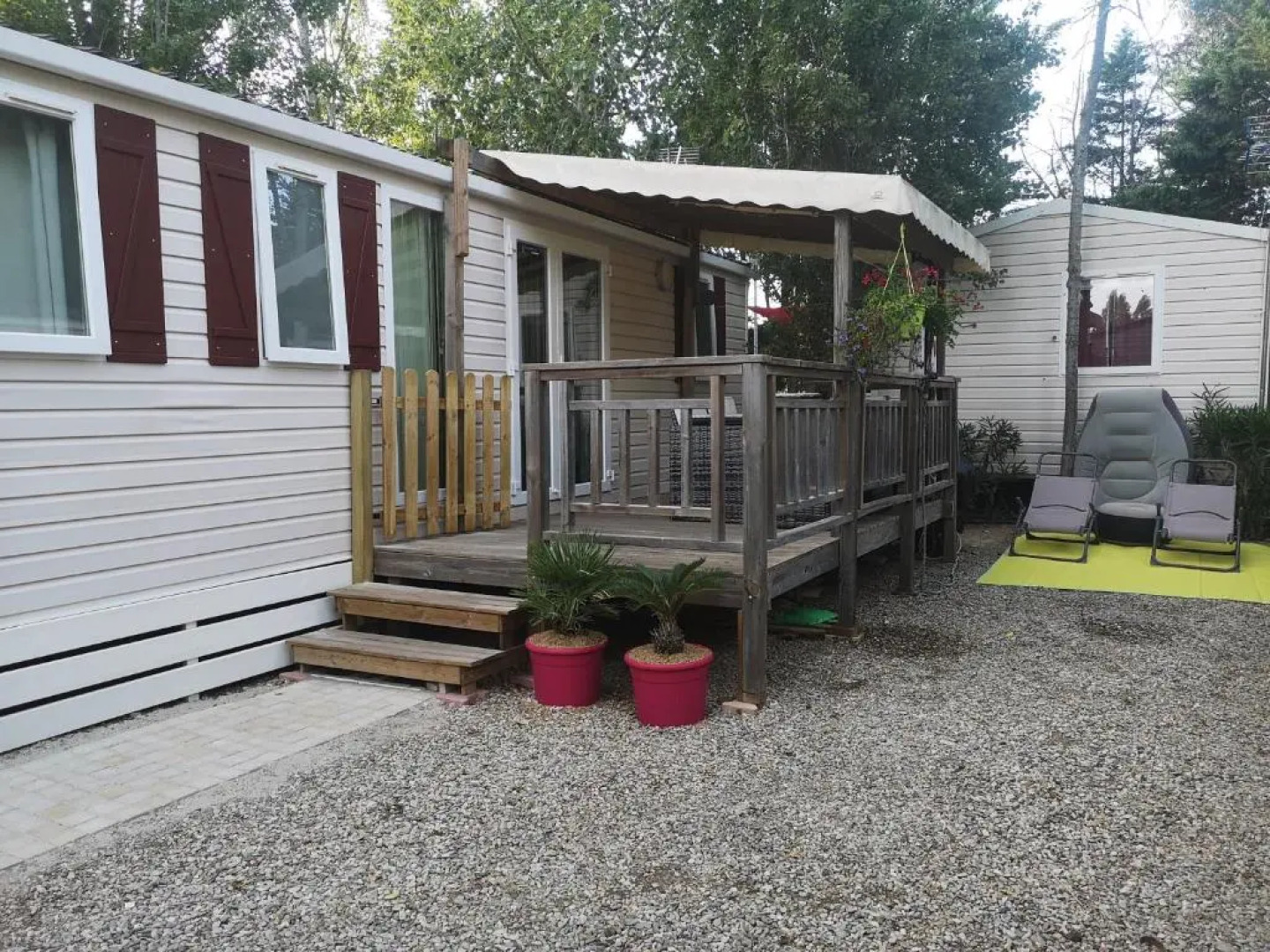 Meublé de tourisme 6/8 pers bord de mer sur camping 4*