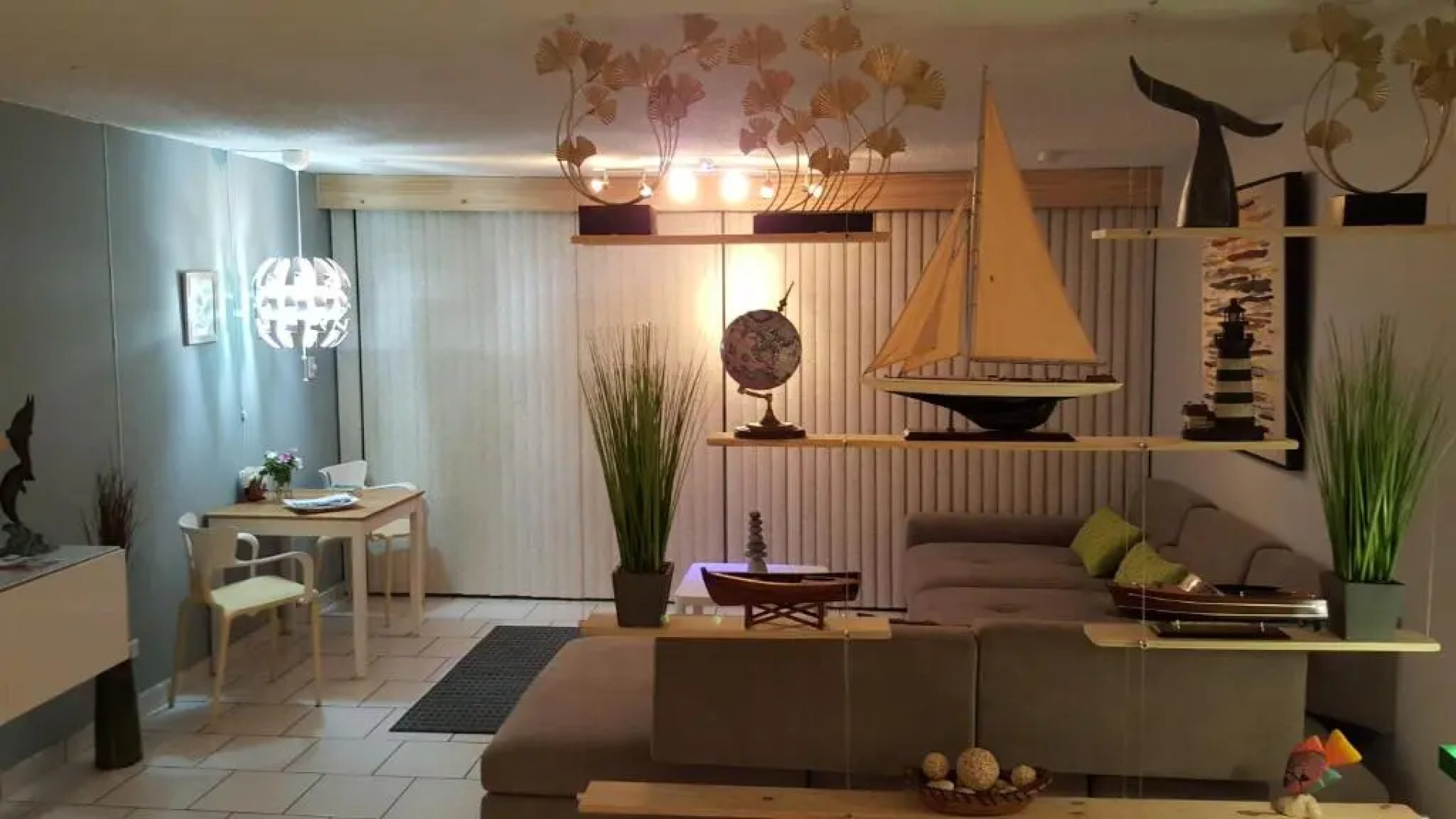 Cozy Apartment, Ocean Front