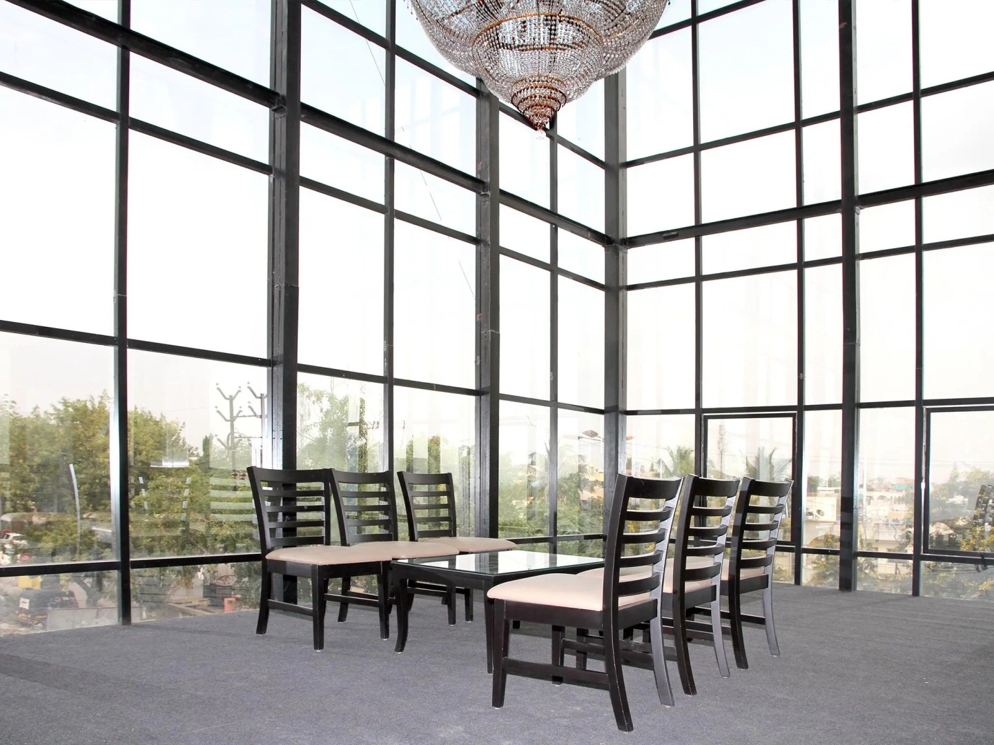 Hotel Yash Executive