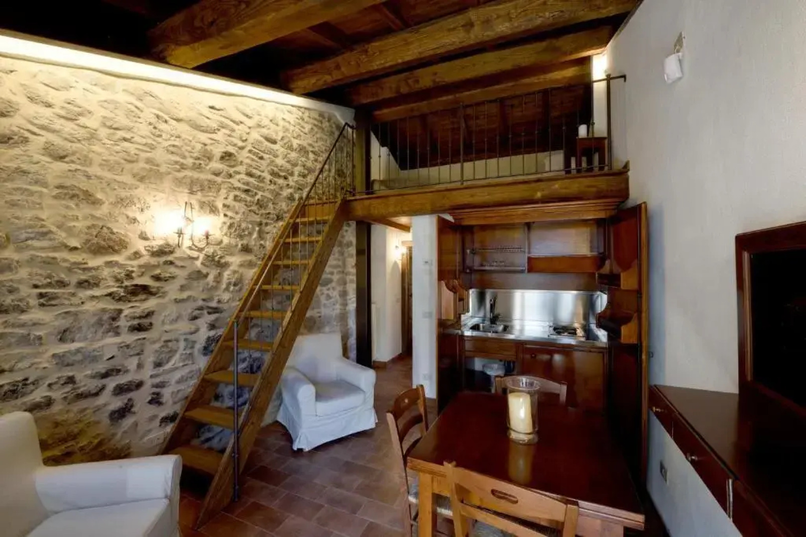Borgotufi Albergo Diffuso