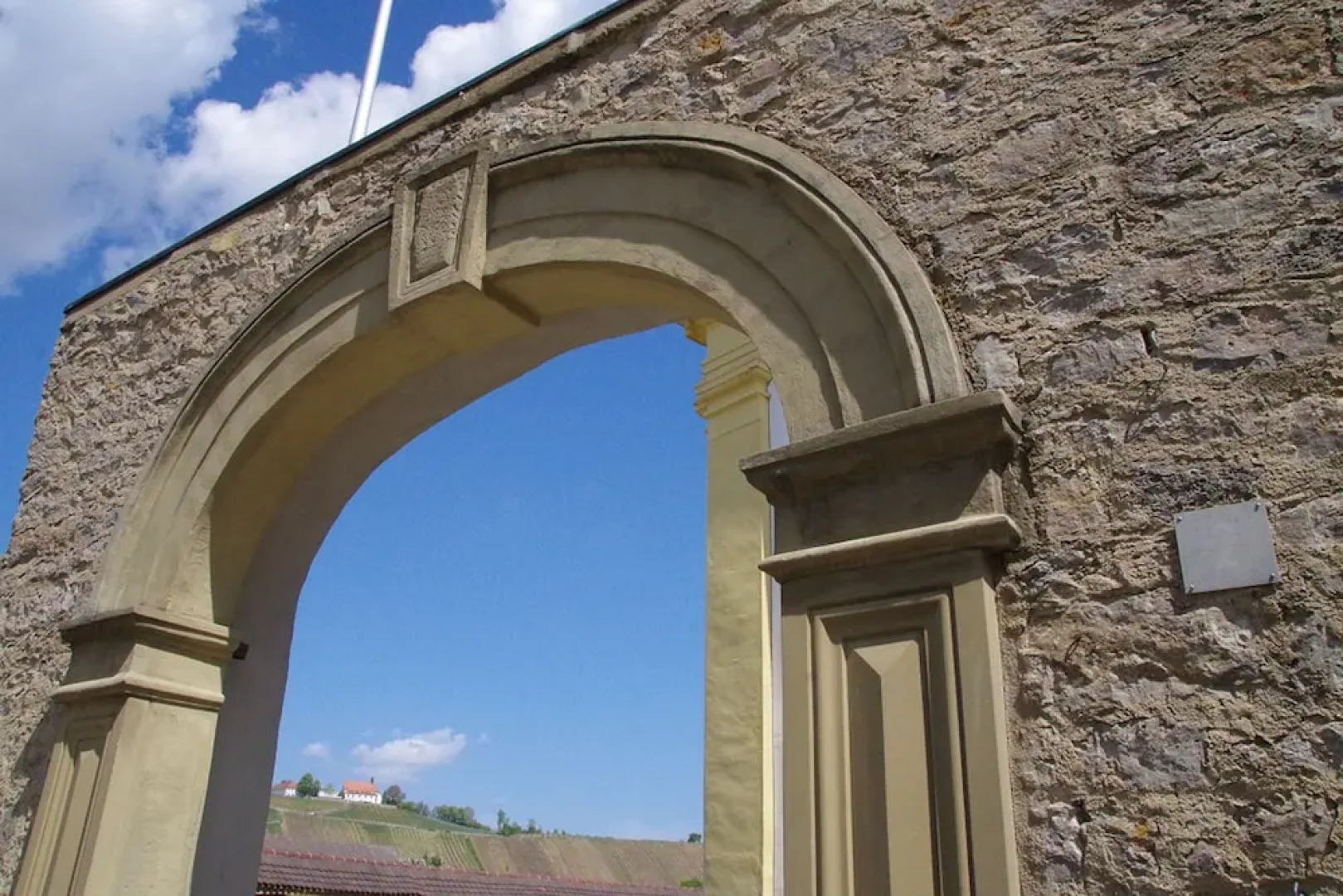 Weingut & Ferienwohnungen Kirch