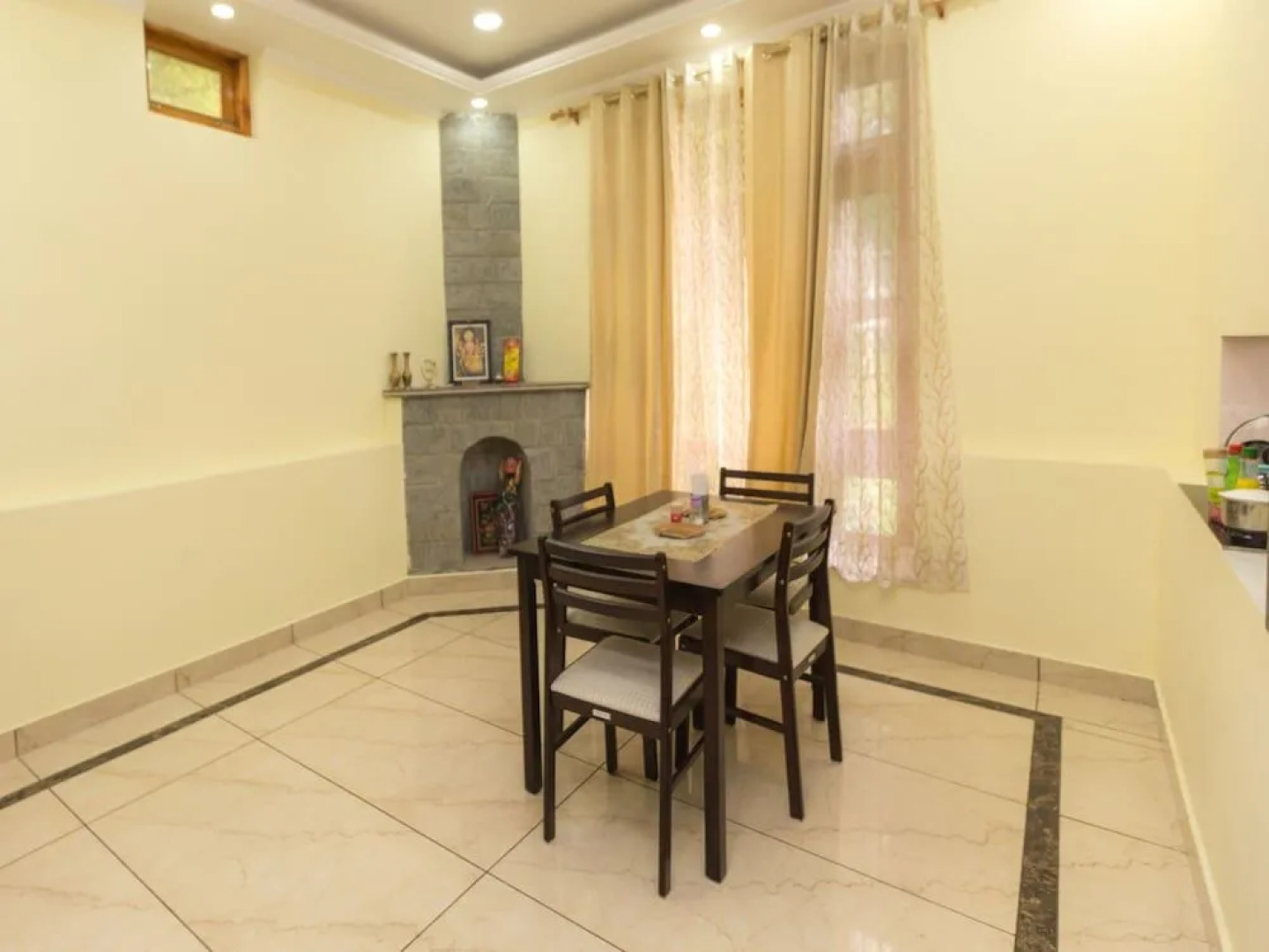 OYO 16593 Home Luxury 3BHK Galaxy Villa Andrar