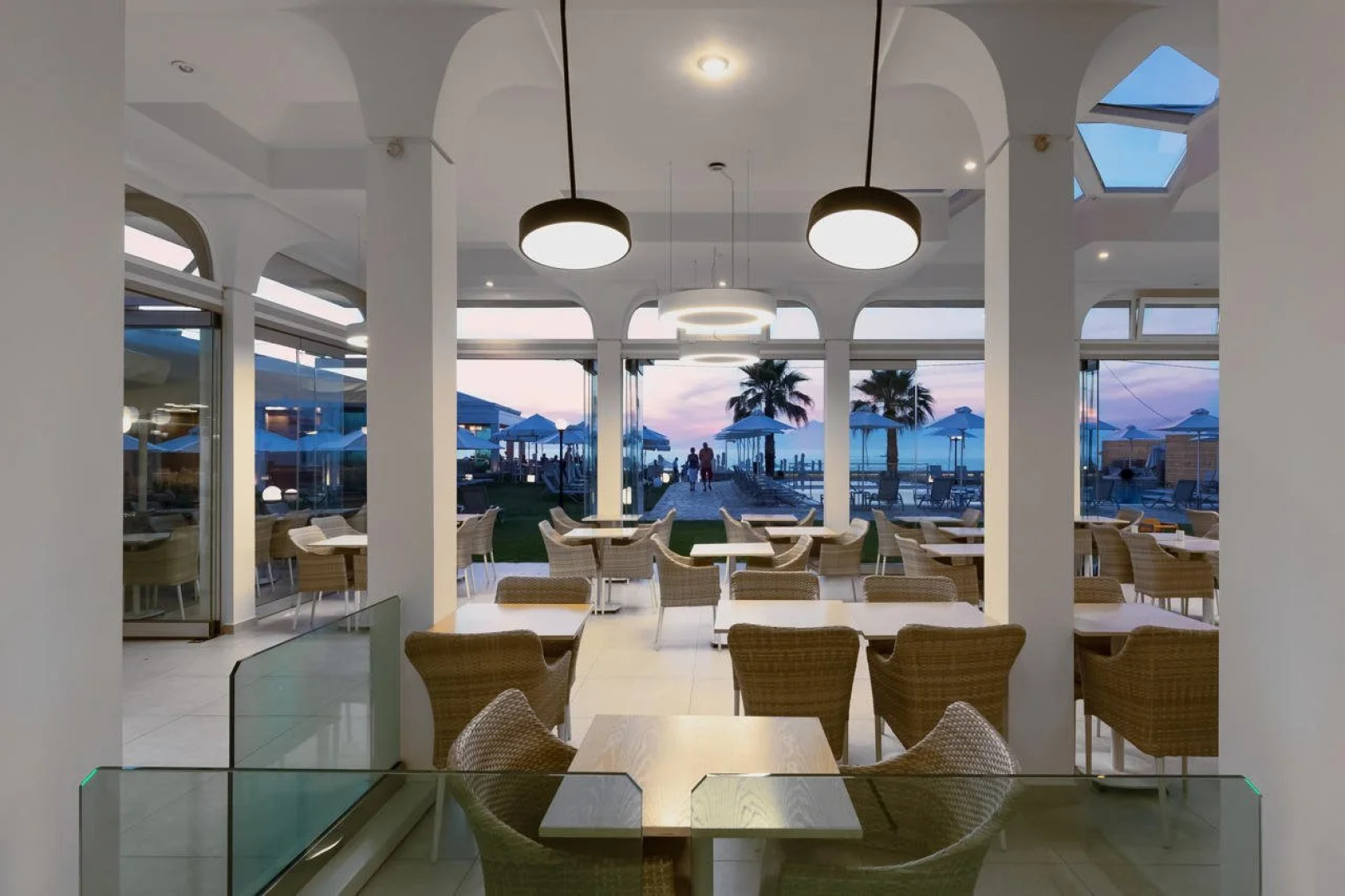 Acharavi Beach Hotel