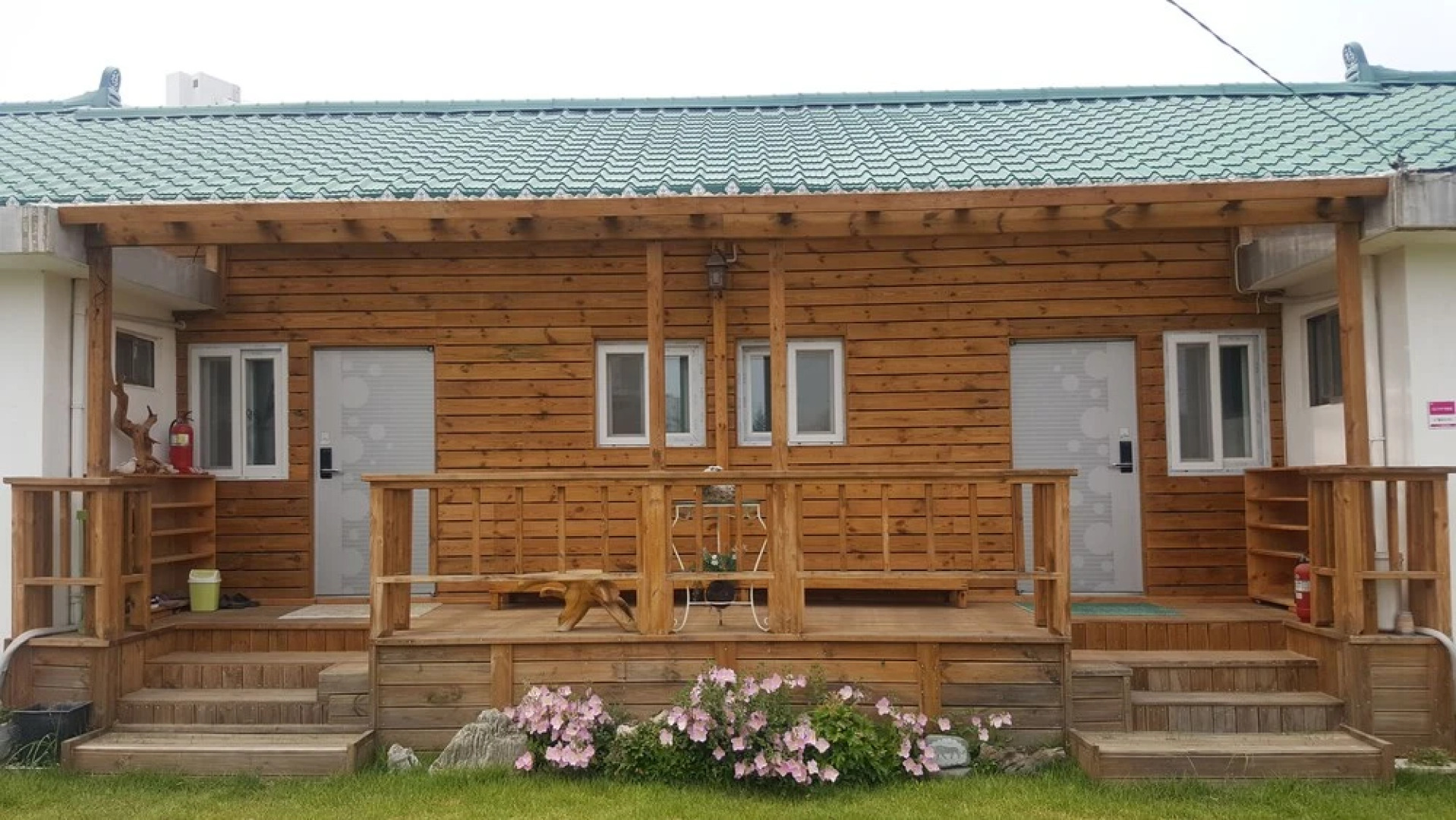 Centurial House - Hostel